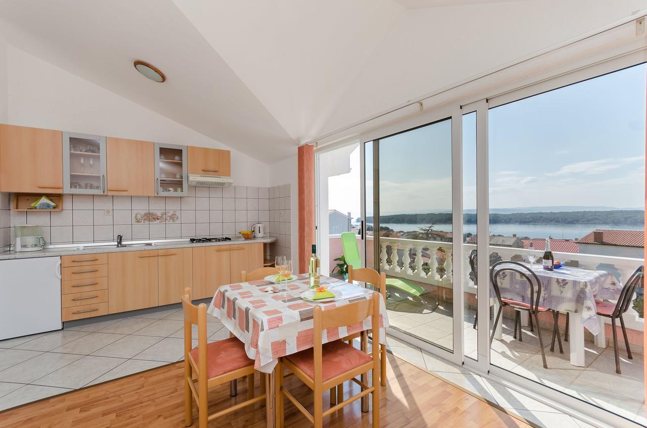 Apartments Krunoslav Punat Exterior foto