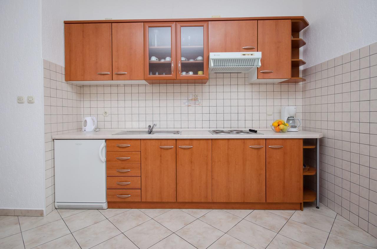 Apartments Krunoslav Punat Exterior foto